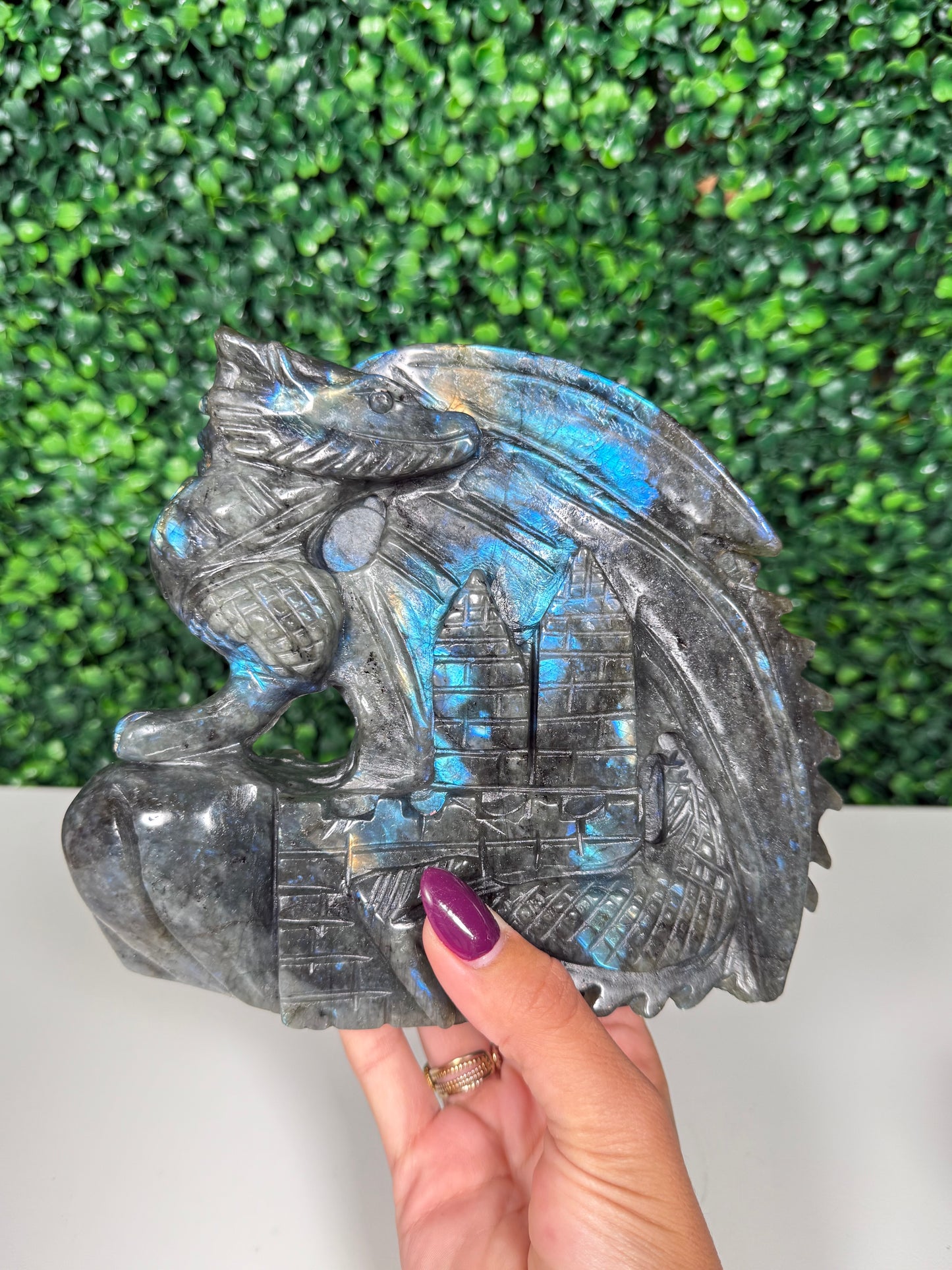 Labradorite Dragon Carving (341e)