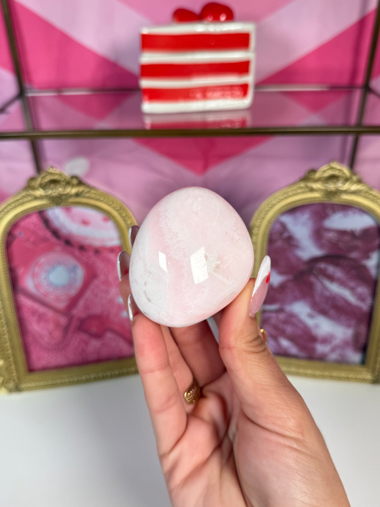 Pink Mangano Calcite Palmstone (39p)