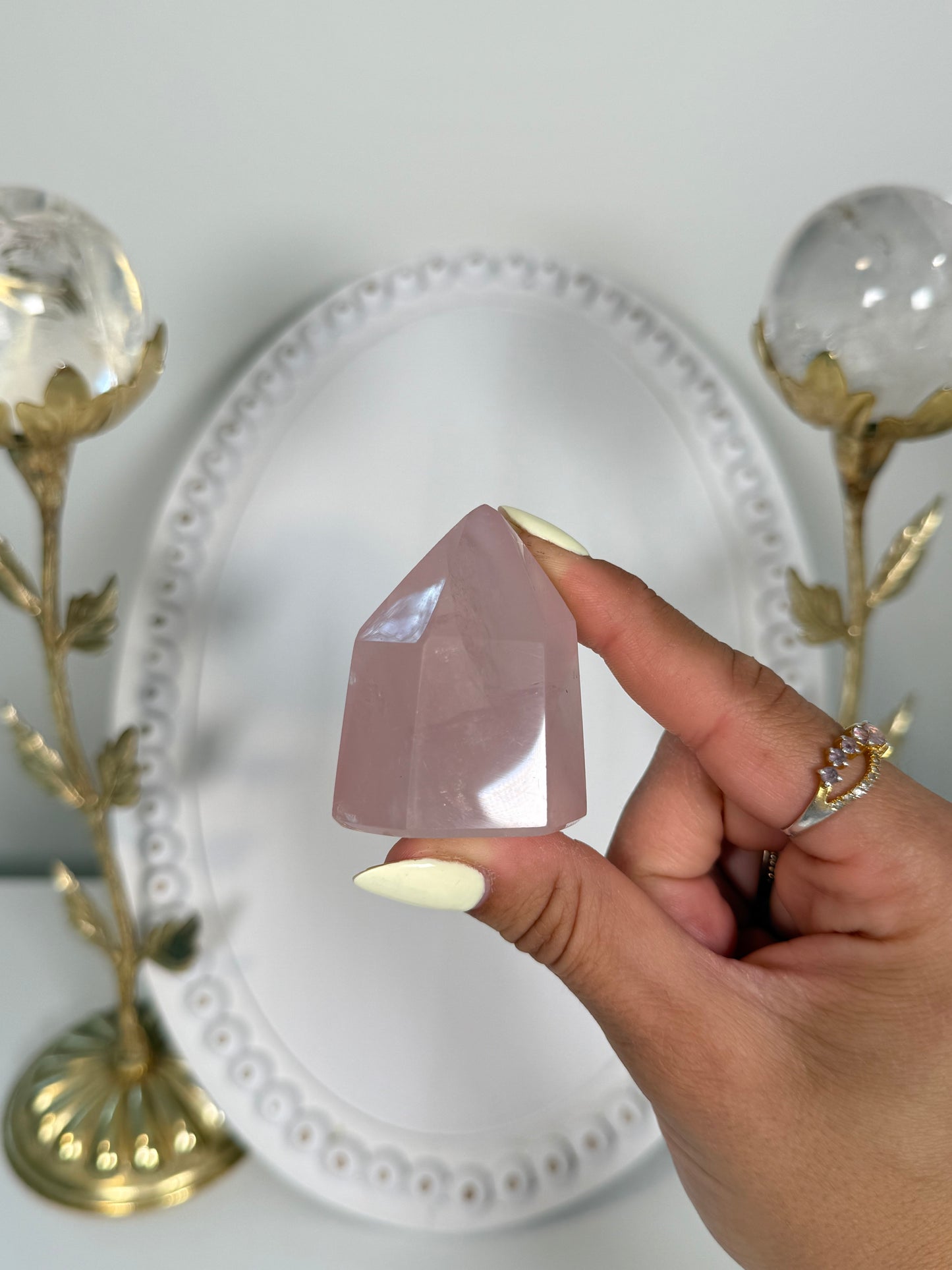 Mini Rose Quartz Tower (14e)