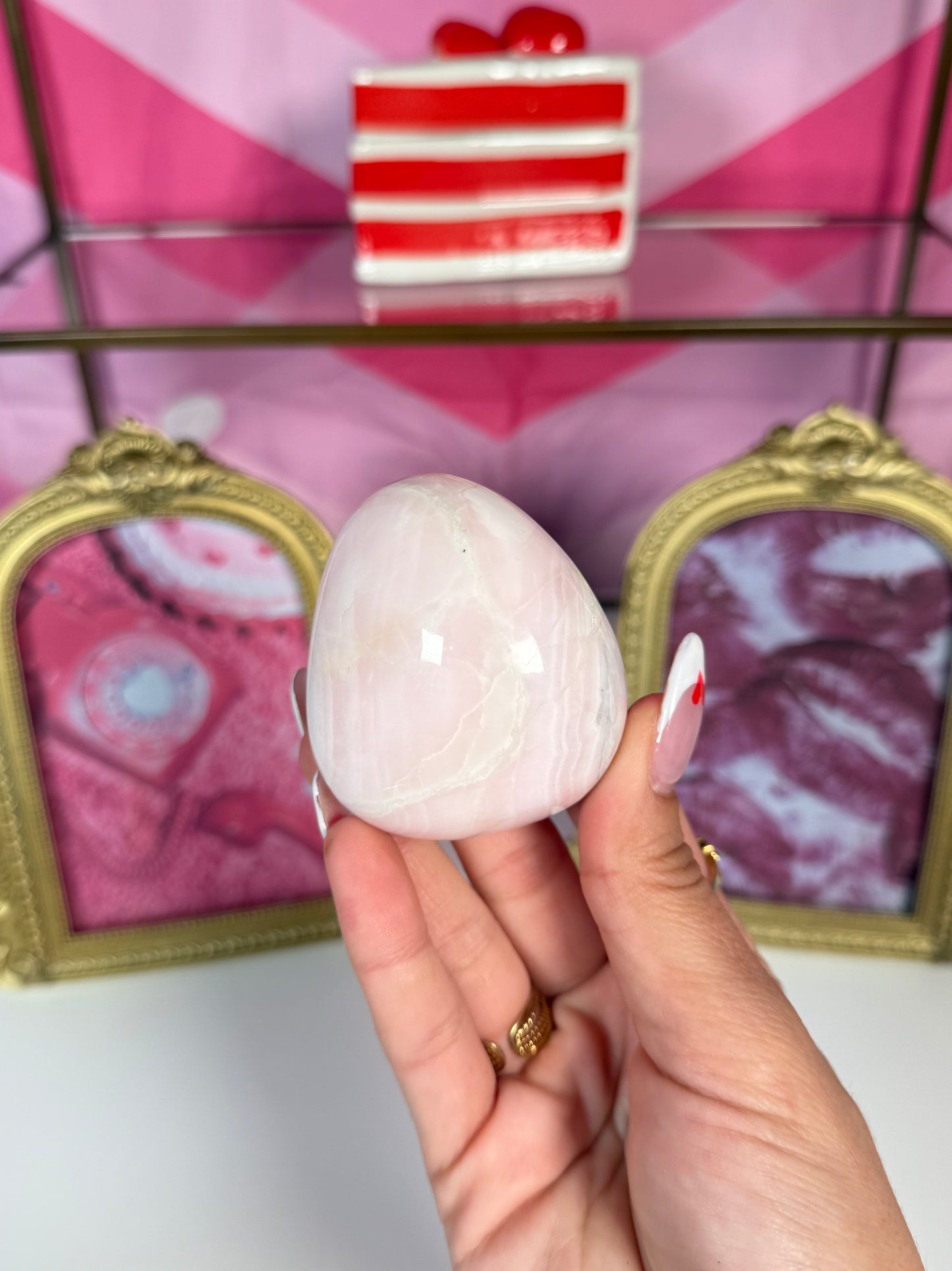 Pink Mangano Calcite Palmstone (39a)