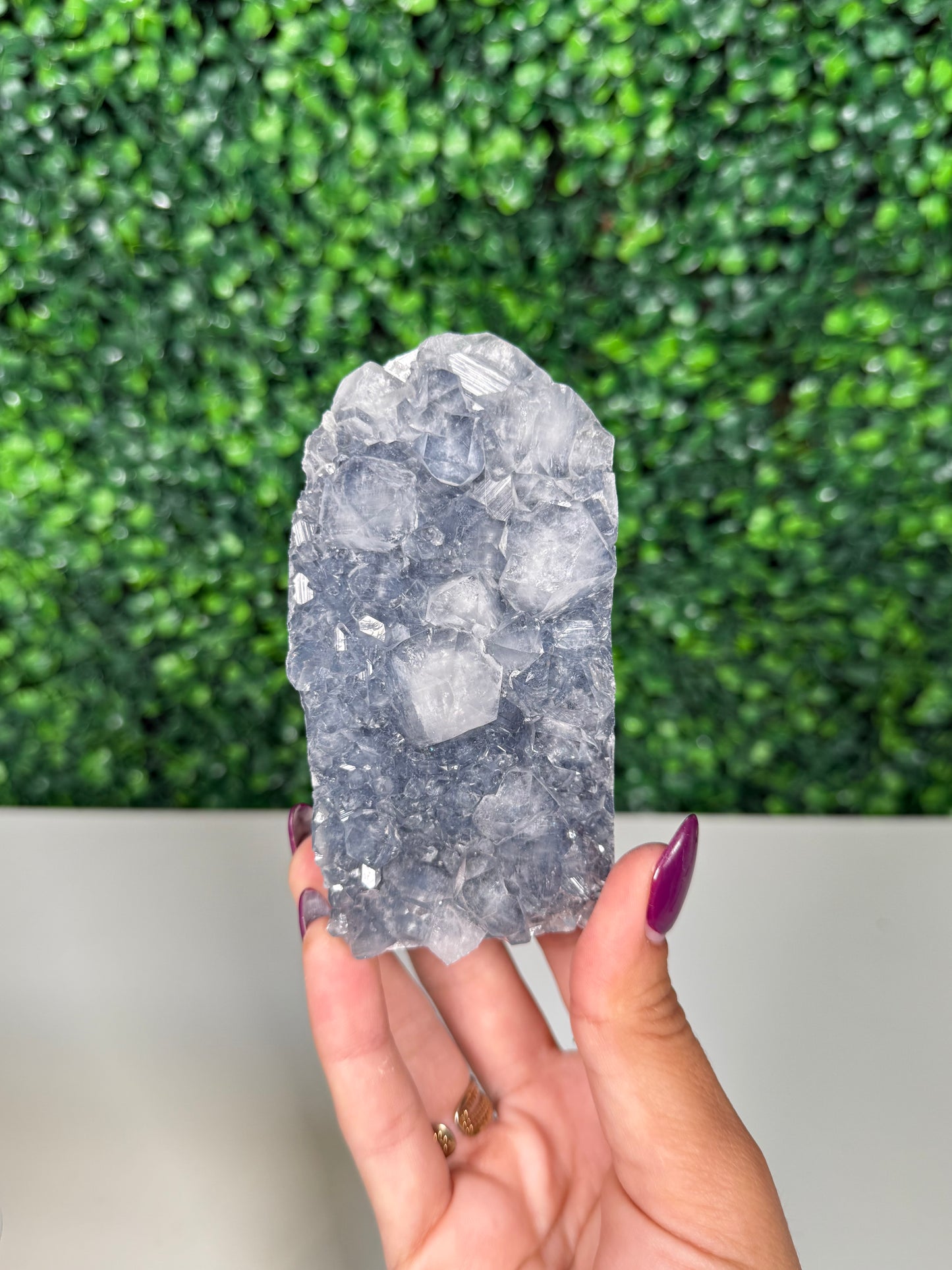 Blue Chalcedony with Apophyllite Cutbase (73k)