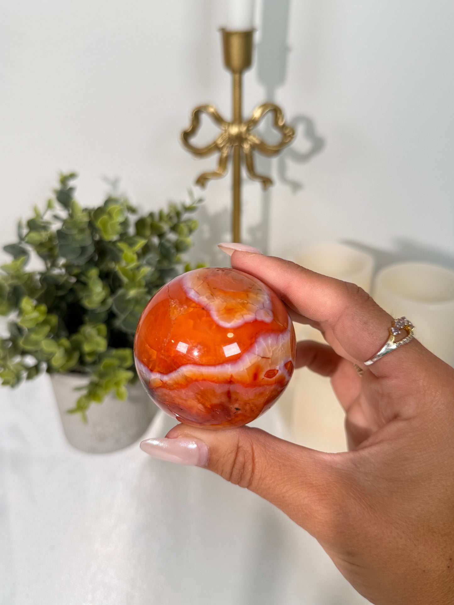 Carnelian Sphere (23u)