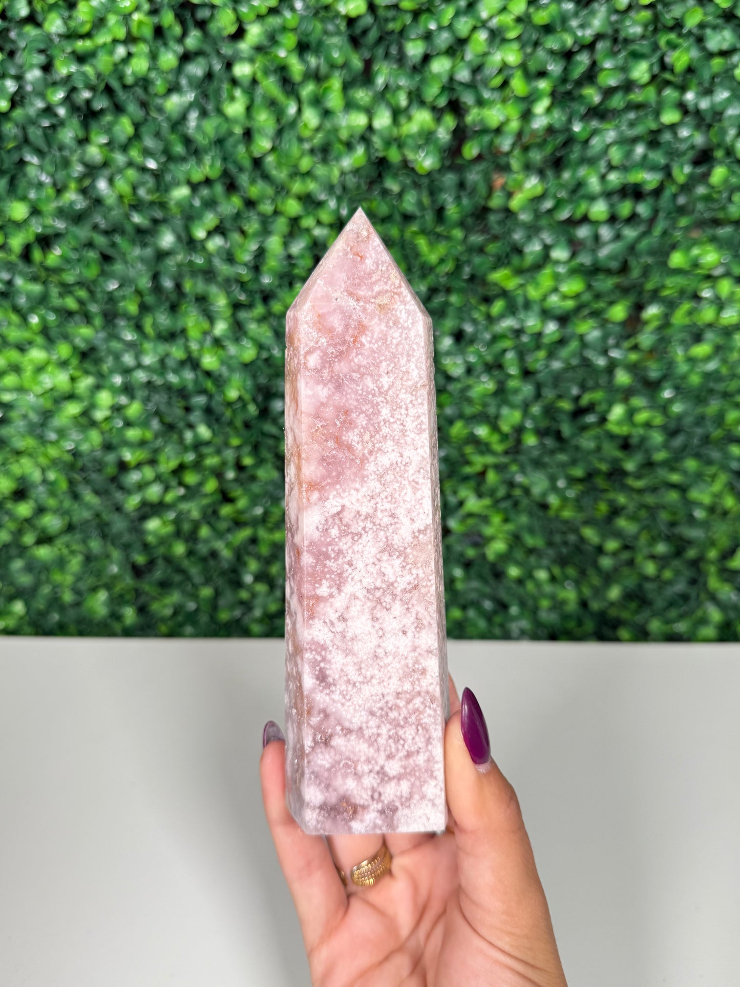 Flower Agate Tower (82u)