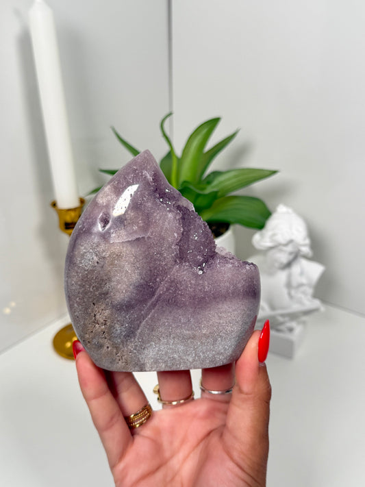 Pink Amethyst Flame (137r)