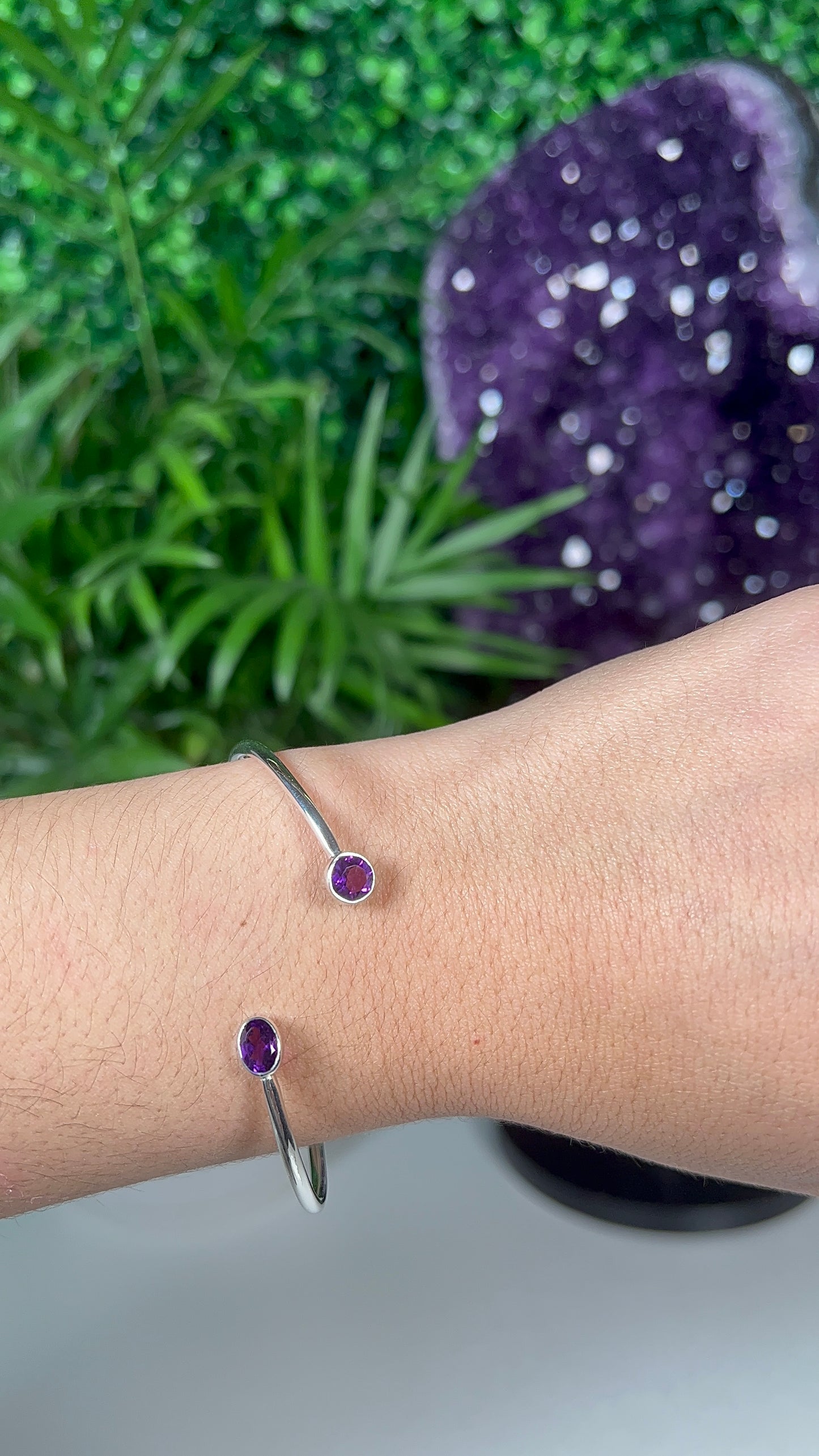 Amethyst Bangle Bracelet (44j)