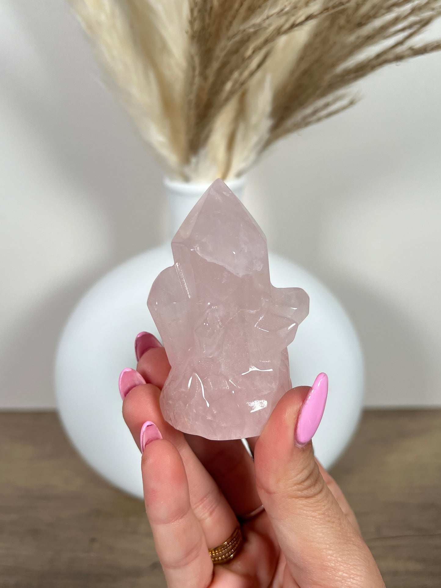 Rose Quartz Crystal Carving (28i)