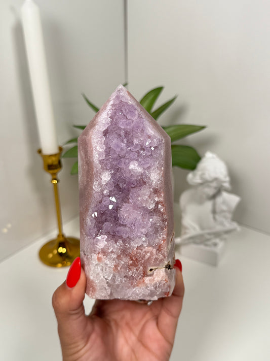 Pink Amethyst Tower (172Q)