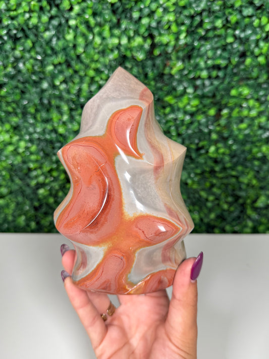 Polychrome Jasper Flame (140i chipped side)