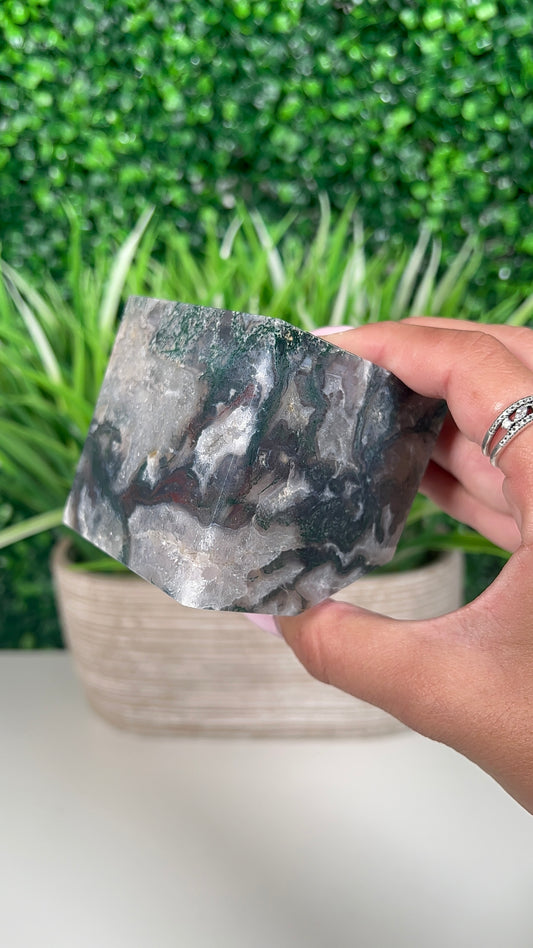 Moss Agate Floating Cube (70)