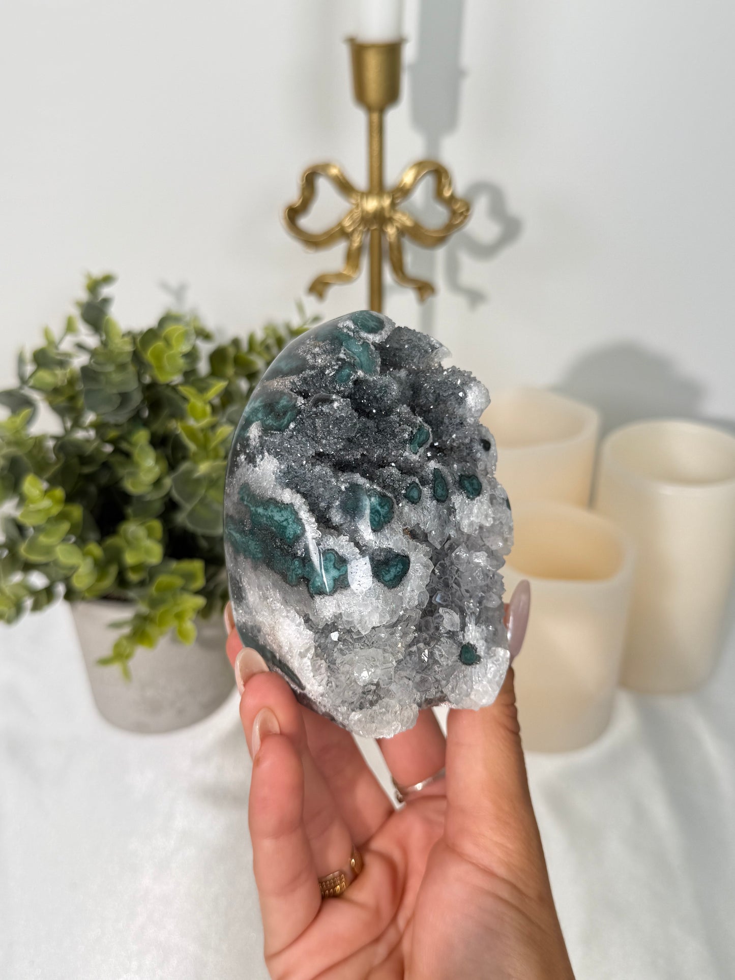 Amethyst Cutbase (90b)