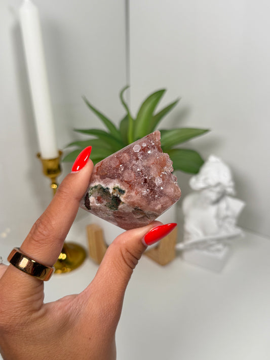 Pink Amethyst Freeform (15v)