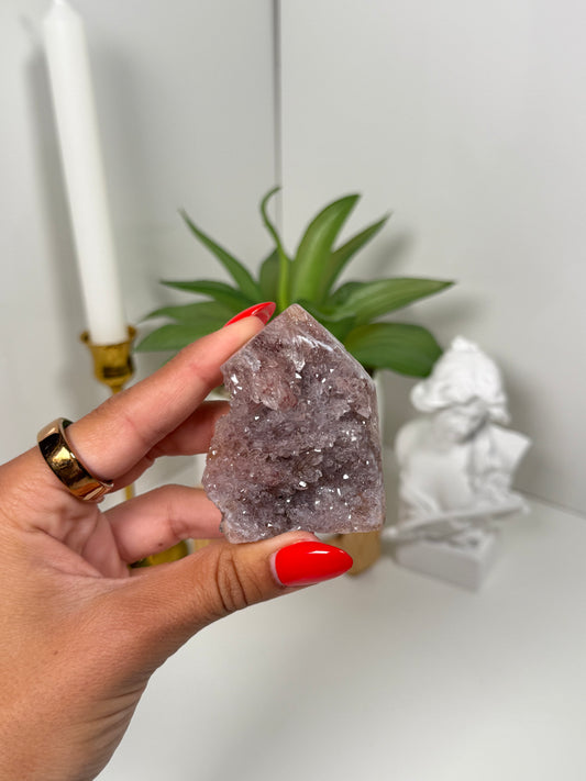 Mini Pink Amethyst Tower (23Q)