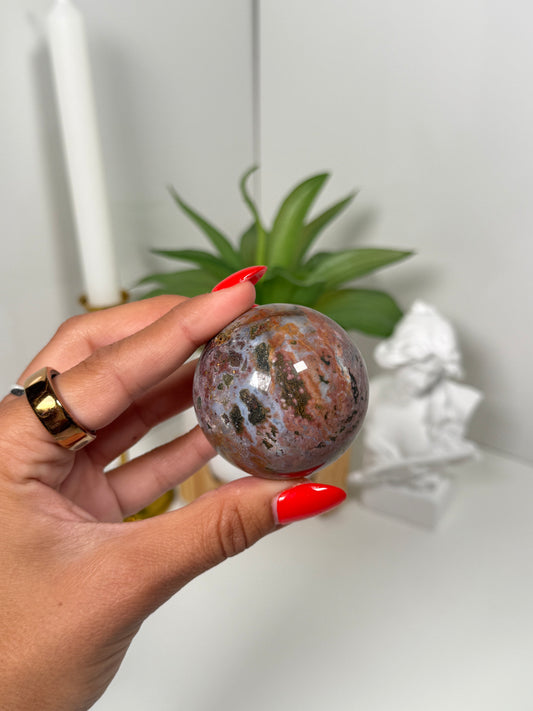 Small sea jasper sphere (19w)