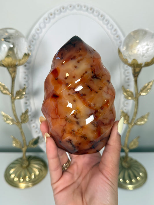 Carnelian Flame (87h)