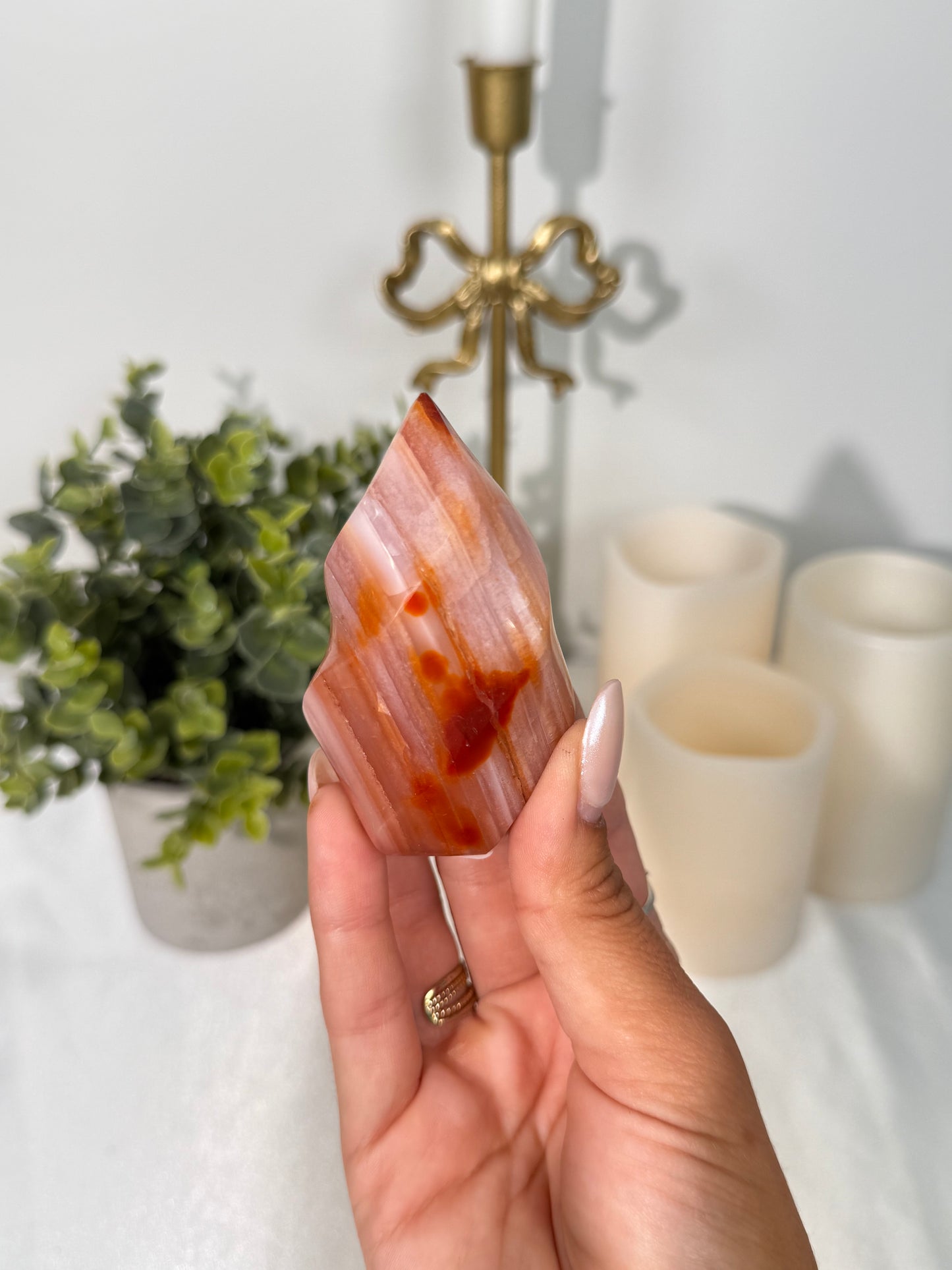 Carnelian Flame (12v)