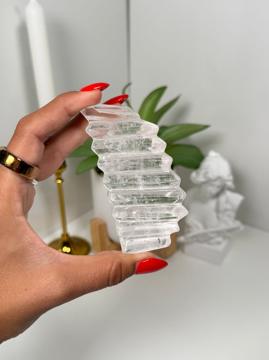 Clear Quartz Geometrical Carving (52Q)