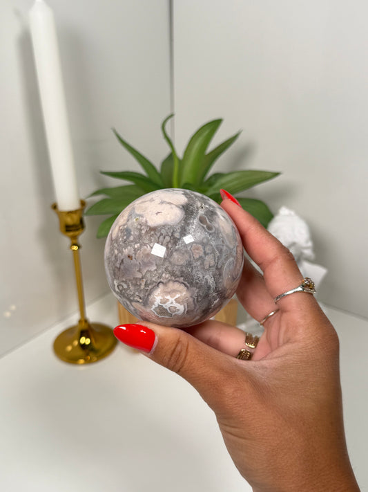 Flower Agate Sphere (90c)
