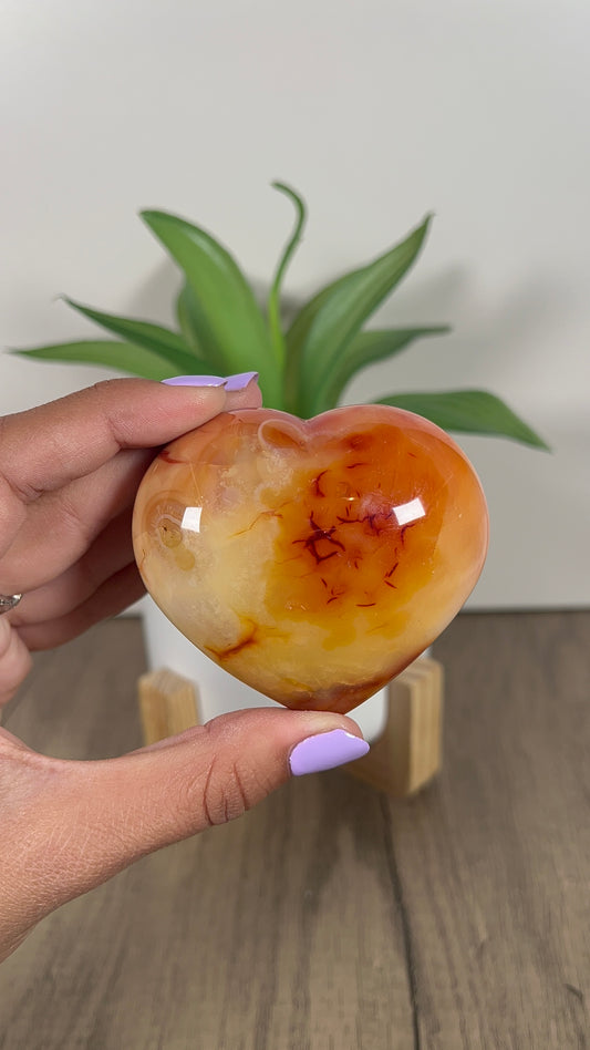 Carnelian Heart (15i)